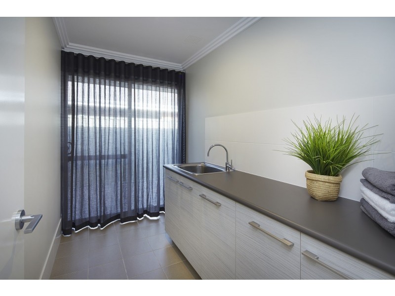 Banksia Grove WA 6031