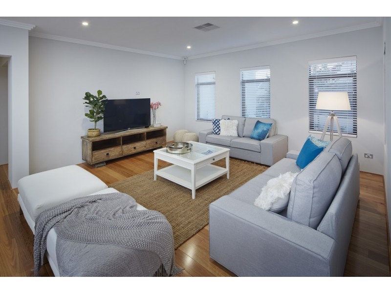 Piara Waters WA 6112