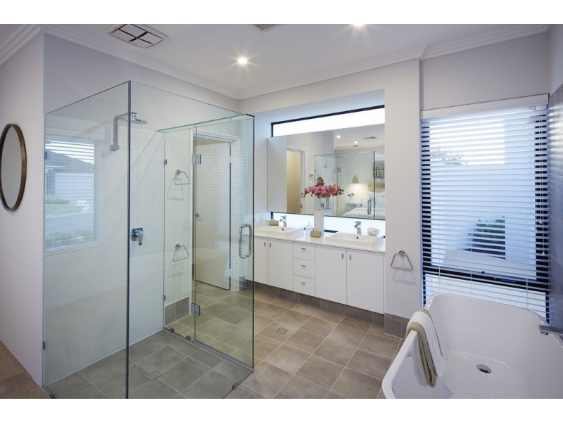 Piara Waters WA 6112