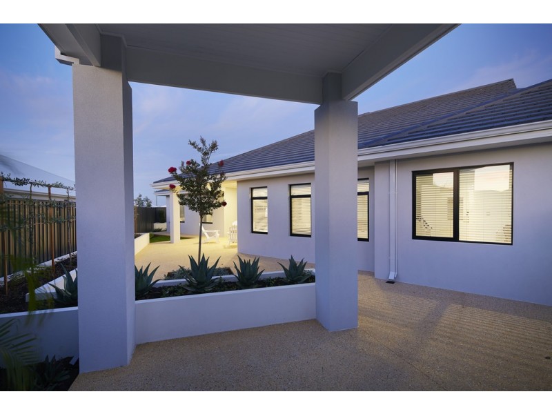 Piara Waters WA 6112