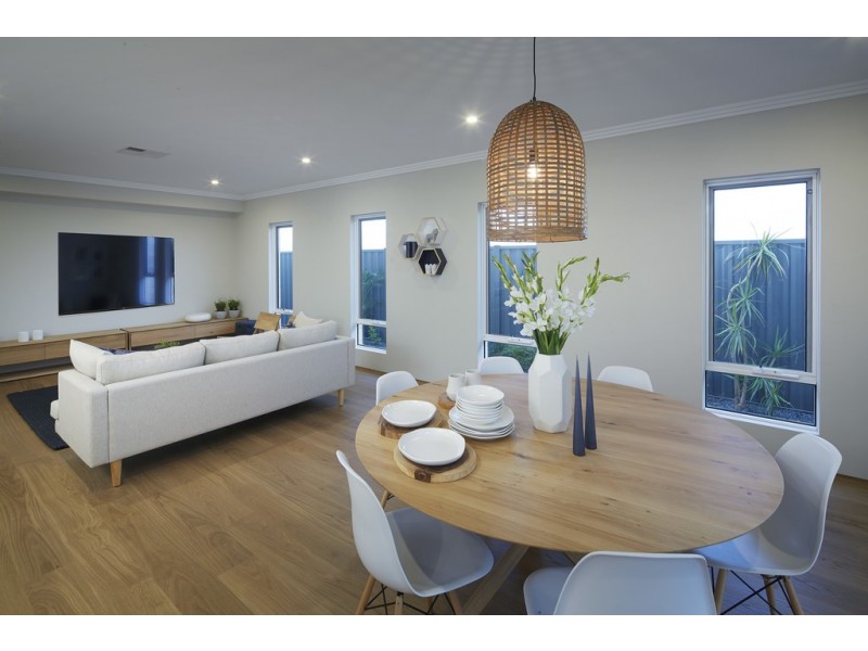 Seville Grove WA 6112