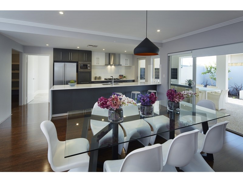 Madora Bay WA 6210
