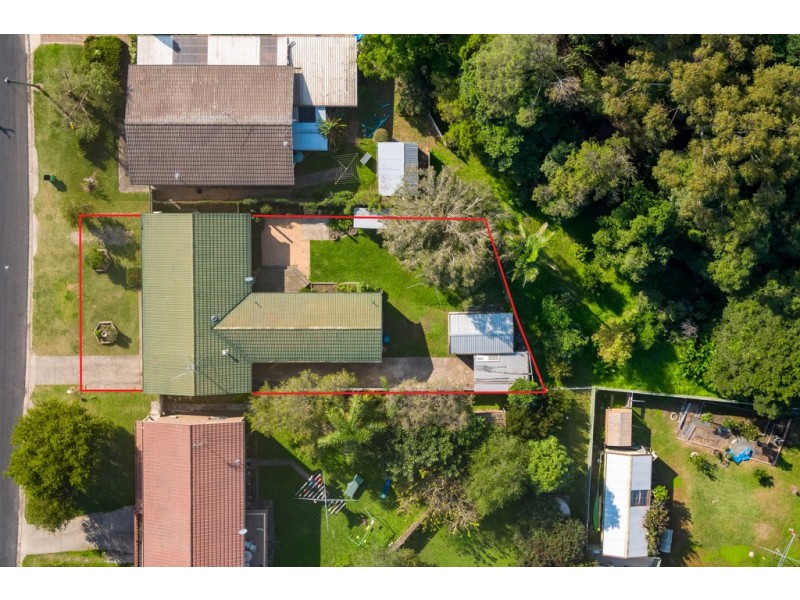 21 Cook Avenue, Surf Beach NSW 2536