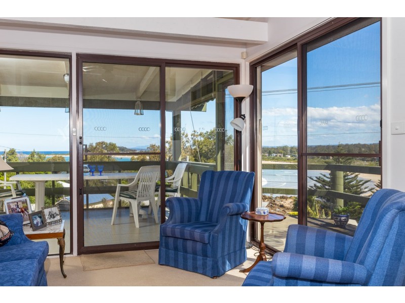 84 Annetts Parade, Mossy Point NSW 2537