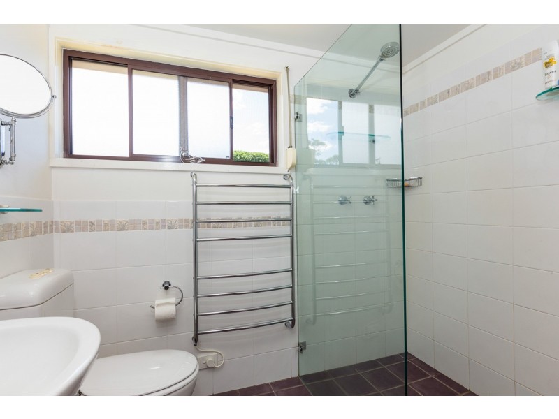 84 Annetts Parade, Mossy Point NSW 2537