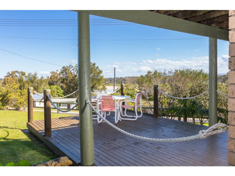 84 Annetts Parade, Mossy Point NSW 2537
