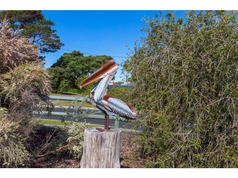 84 Annetts Parade, Mossy Point NSW 2537