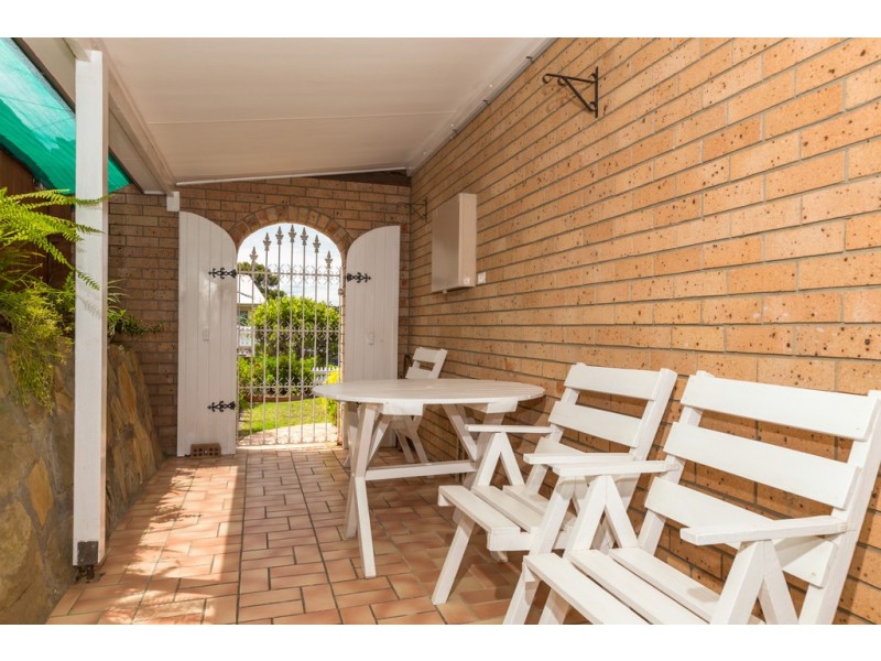 44 Moorong Crescent, Malua Bay NSW 2536