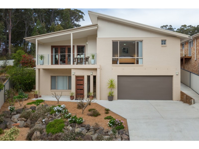 1A Honeyeater Place, Malua Bay NSW 2536