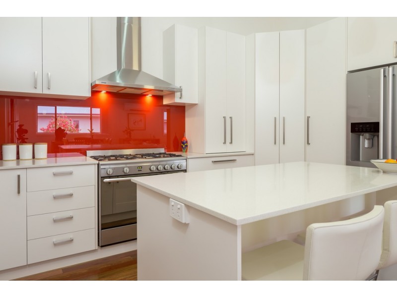 1A Honeyeater Place, Malua Bay NSW 2536
