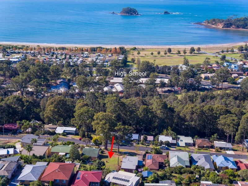 32 Catalina Drive, Catalina NSW 2536