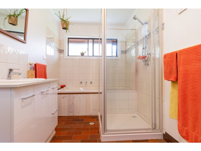 3 Tallwood Crescent, Rosedale NSW 2536