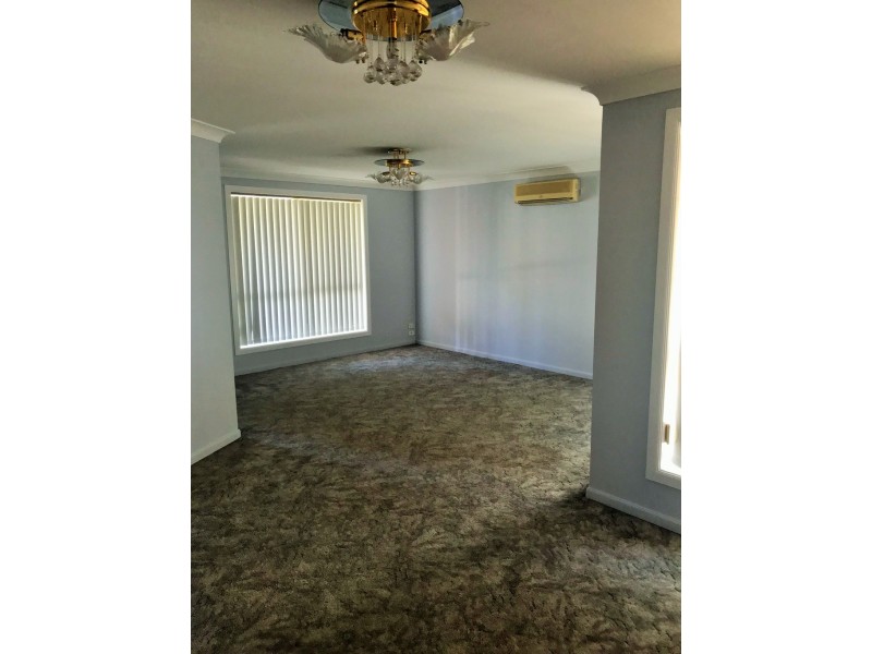 52 Bergalia Street, Moruya NSW 2537