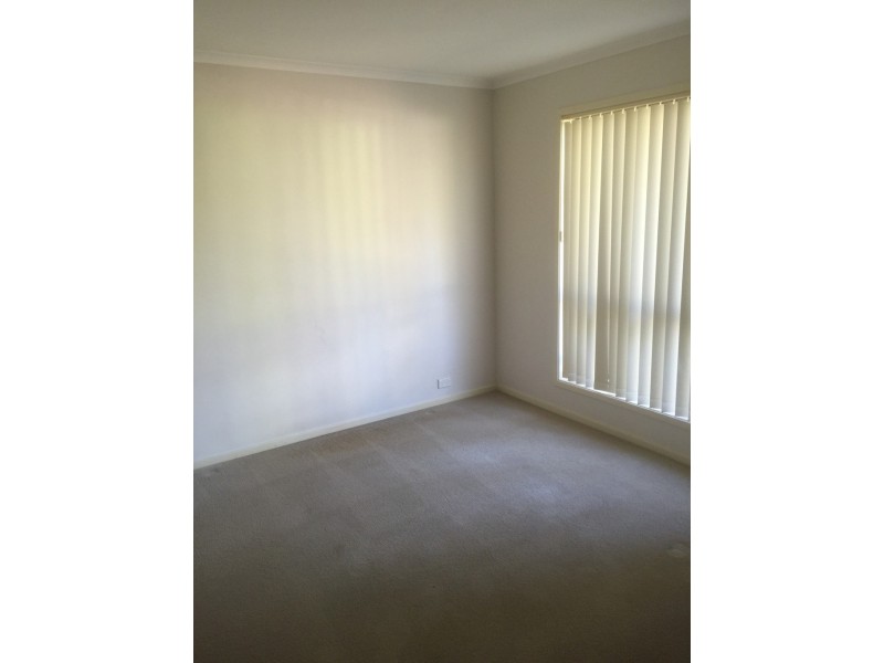 27 Karoo Crescent, Malua Bay NSW 2536