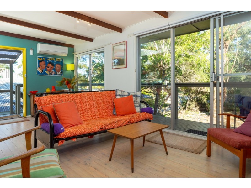 16 Broulee Road, Broulee NSW 2537