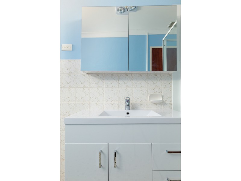 1/1 Matthew Parade, Batehaven NSW 2536