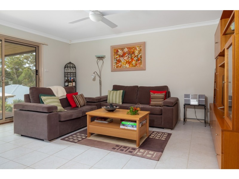 3 Bellbird Drive, Malua Bay NSW 2536