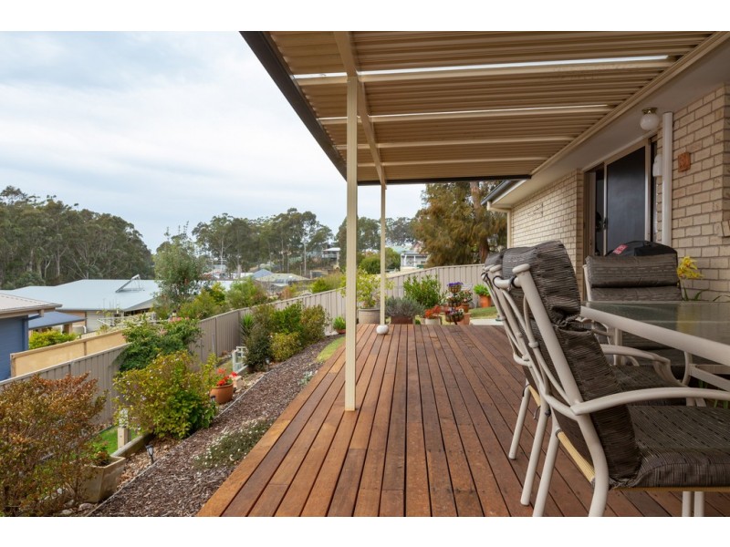 3 Bellbird Drive, Malua Bay NSW 2536