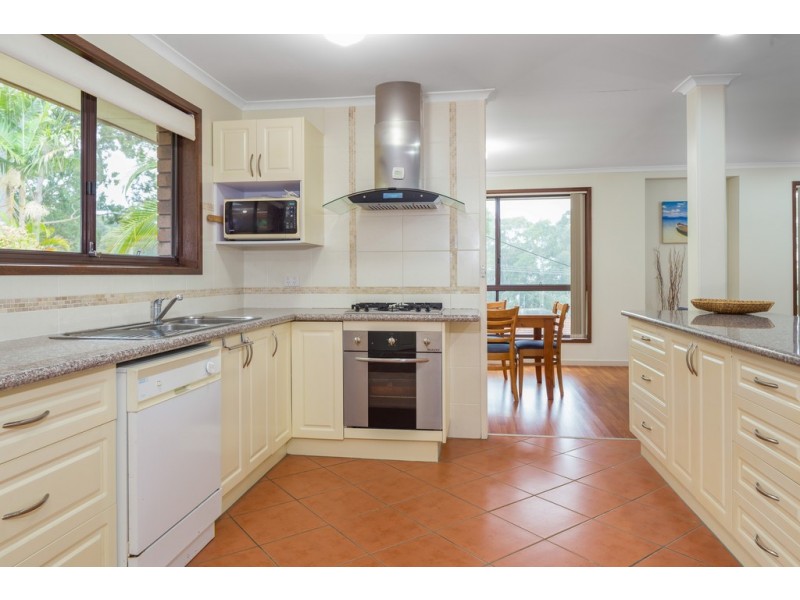 32 Kobada Avenue, Lilli Pilli NSW 2536