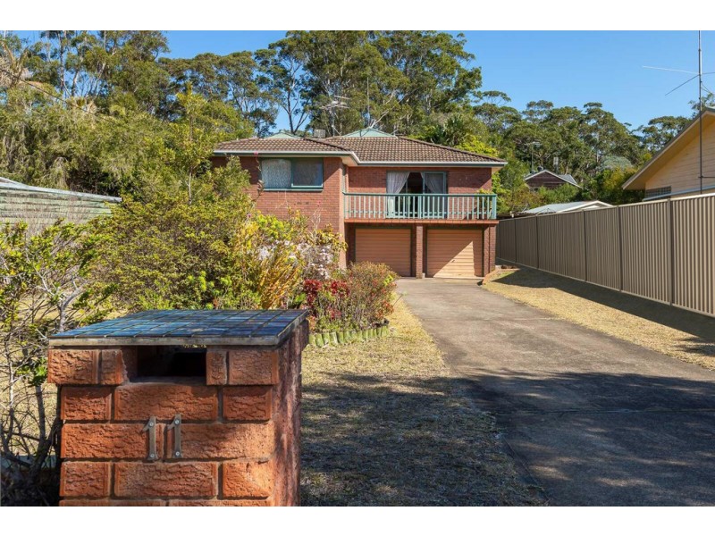11 Boomerang Avenue, South Durras NSW 2536