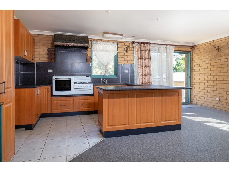 11 Boomerang Avenue, South Durras NSW 2536