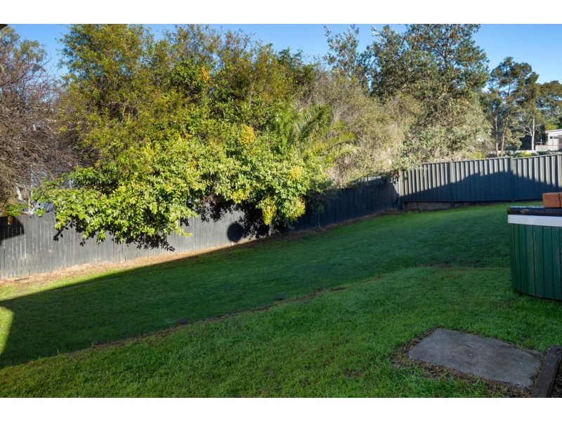 5 Beauty Crescent, Surfside NSW 2536