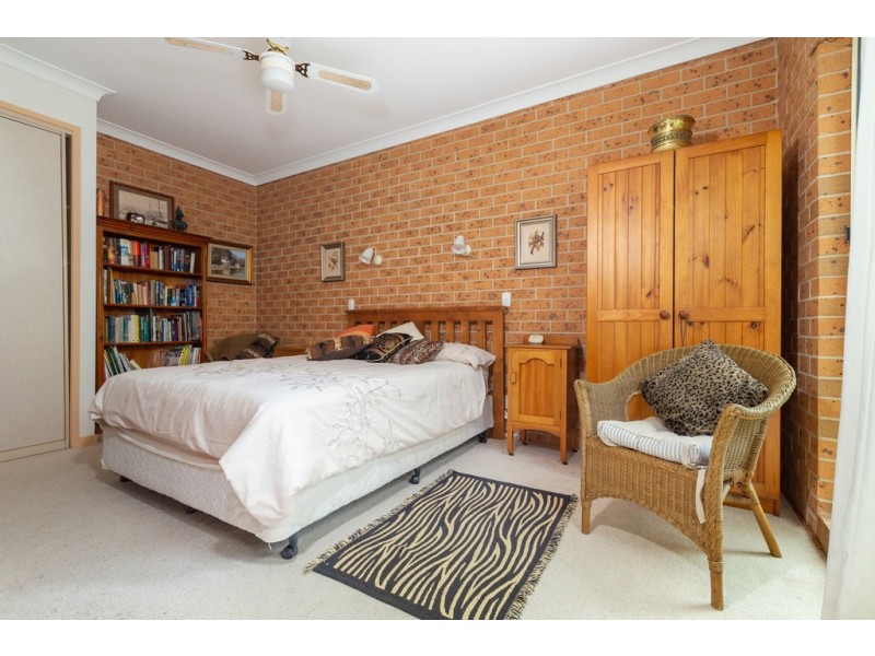 4 Yugura Street, Malua Bay NSW 2536