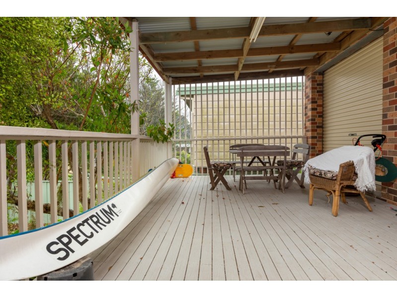 4 Yugura Street, Malua Bay NSW 2536