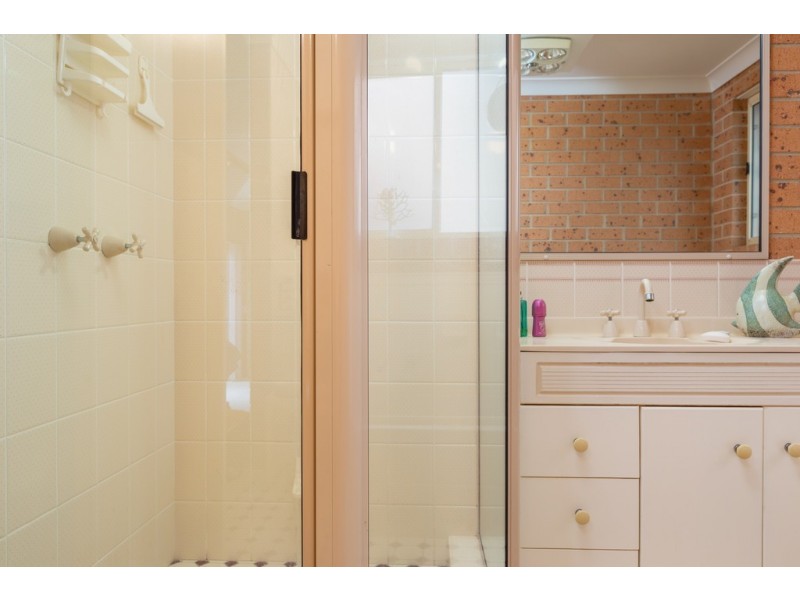 4 Yugura Street, Malua Bay NSW 2536