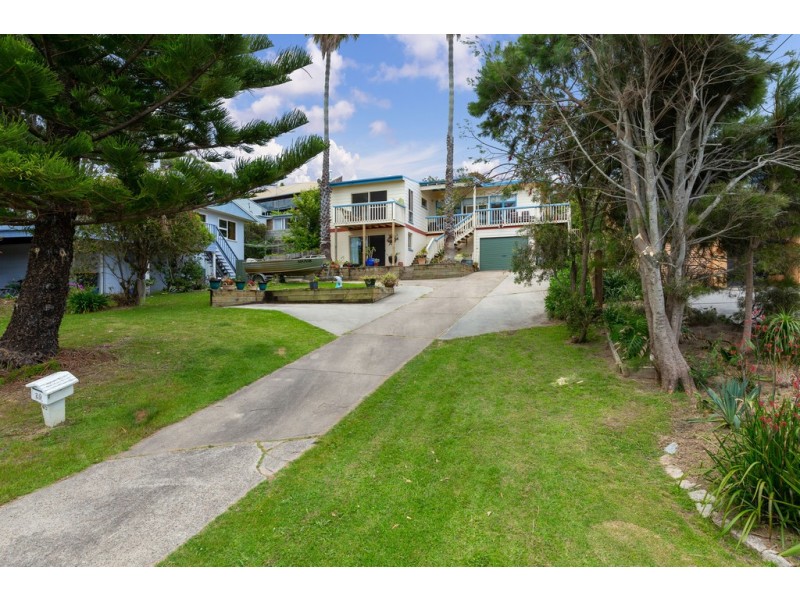 20 Tallawang Avenue, Malua Bay NSW 2536