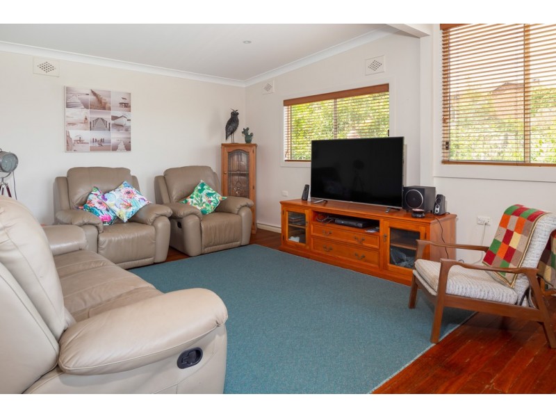 20 Tallawang Avenue, Malua Bay NSW 2536