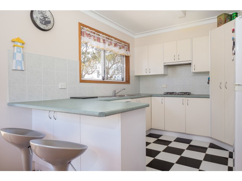 488 Beach Road, Sunshine Bay NSW 2536