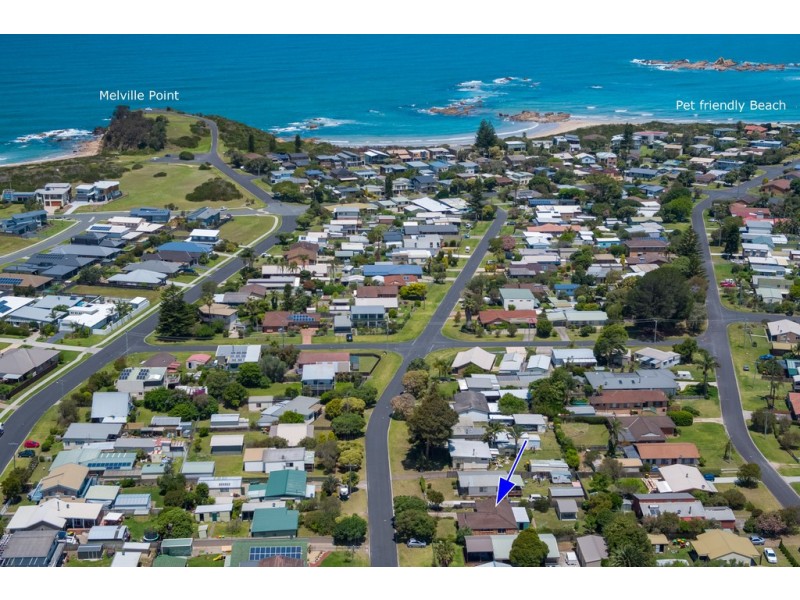 9 Deakin Parade, Tomakin NSW 2537