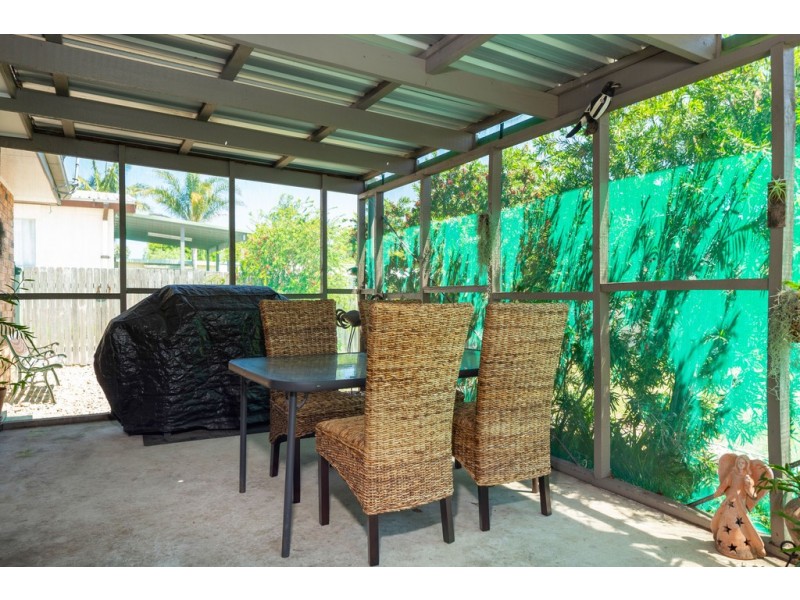 9 Deakin Parade, Tomakin NSW 2537