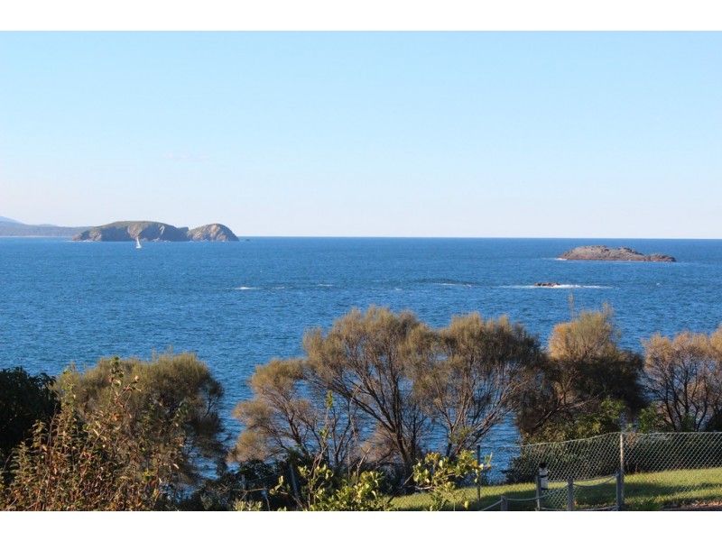 92 Yugura Street, Malua Bay NSW 2536