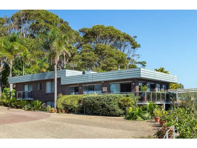 92 Yugura Street, Malua Bay NSW 2536