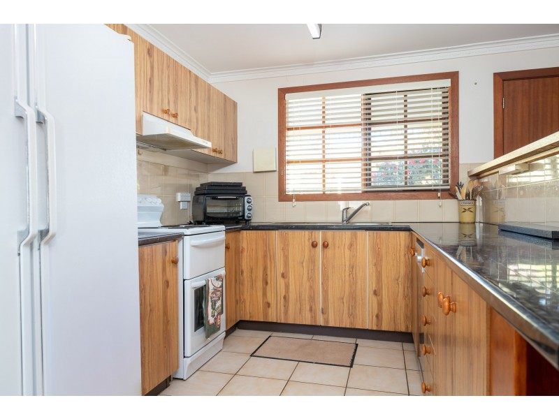 3/11 Eric Fenning Drive, Surf Beach NSW 2536