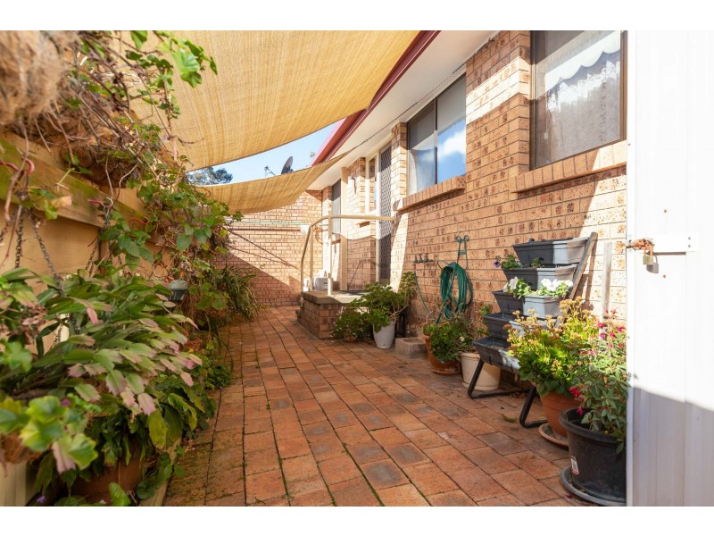 3/11 Eric Fenning Drive, Surf Beach NSW 2536