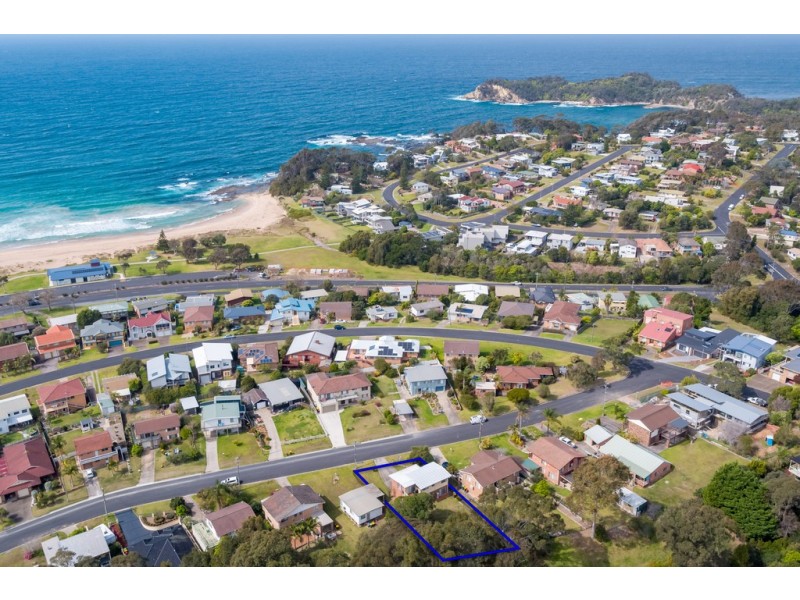 15 Malua Street, Malua Bay NSW 2536