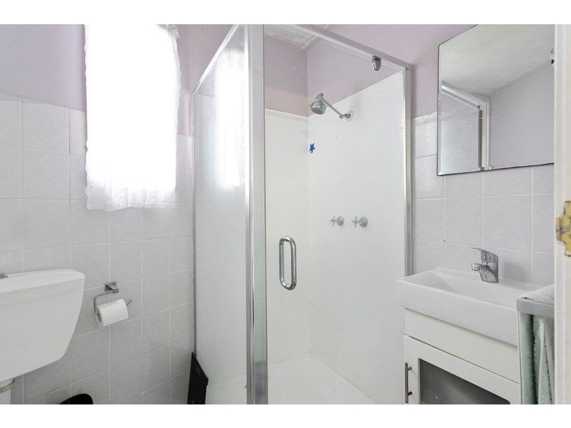 11 Iluka Avenue, Malua Bay NSW 2536