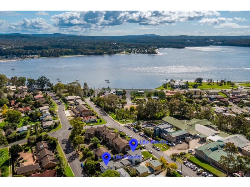 18a and 18b Pacific Street, Batemans Bay NSW 2536