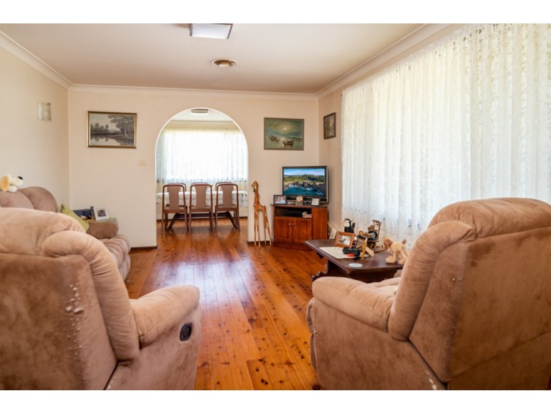 5 Hume Road, Surf Beach NSW 2536