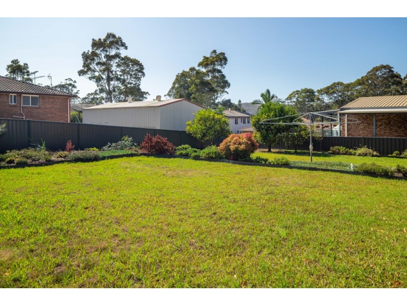 5 Hume Road, Surf Beach NSW 2536