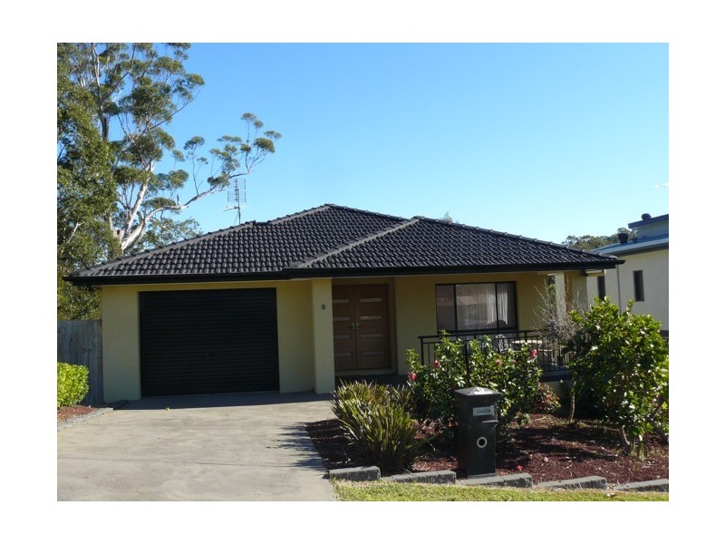 9 Jarrah Way, Malua Bay NSW 2536