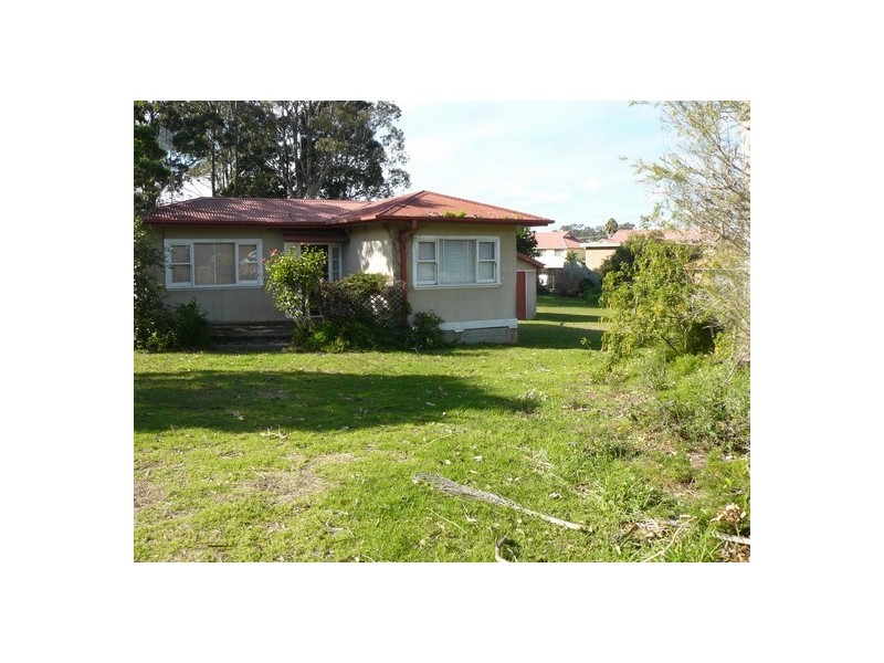 11 Marjorie Crescent, Batehaven NSW 2536