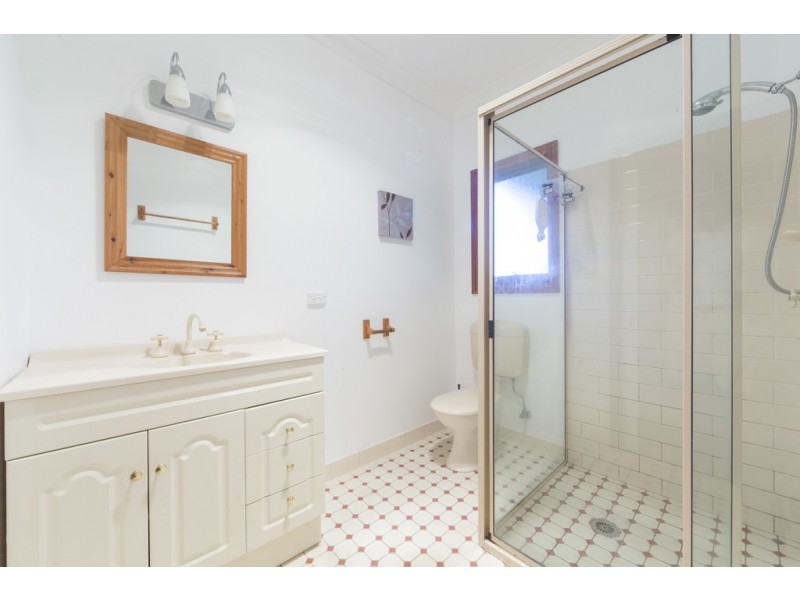 2 Kauzal Crescent, Surf Beach NSW 2536