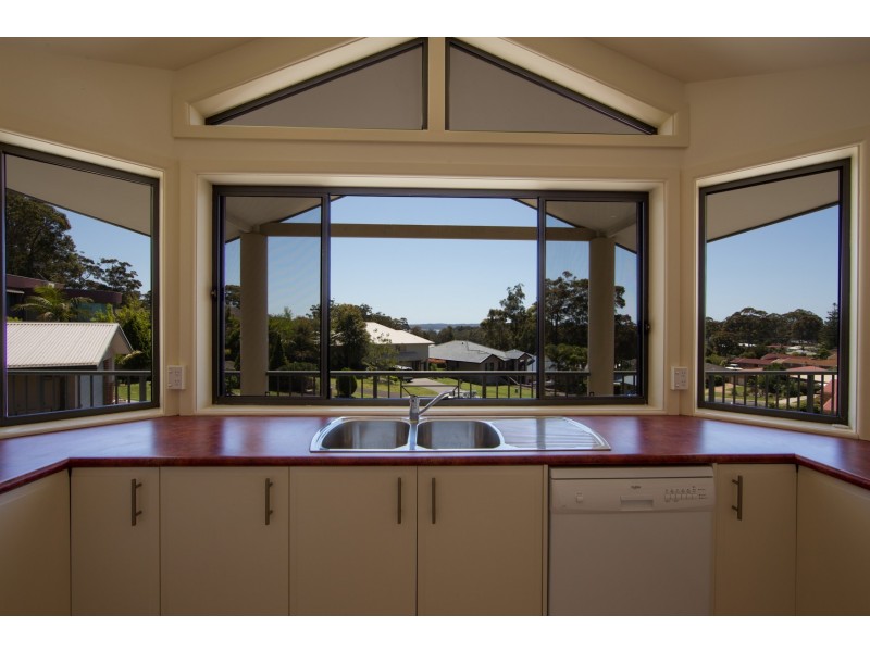 7 Cox Place, Sunshine Bay NSW 2536