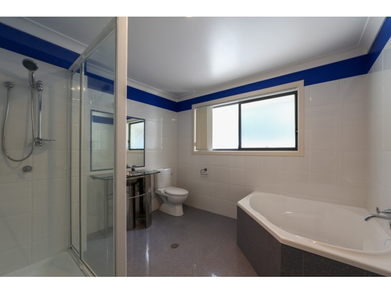 7 Cox Place, Sunshine Bay NSW 2536