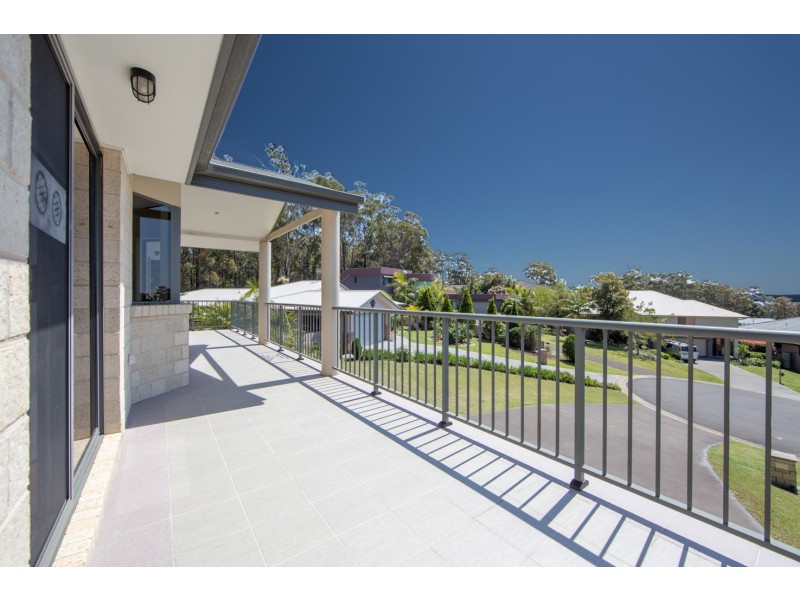 7 Cox Place, Sunshine Bay NSW 2536