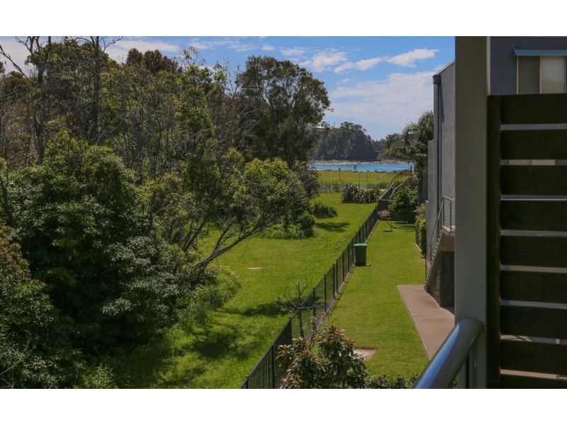 2/14 Wimbin Avenue, Malua Bay NSW 2536